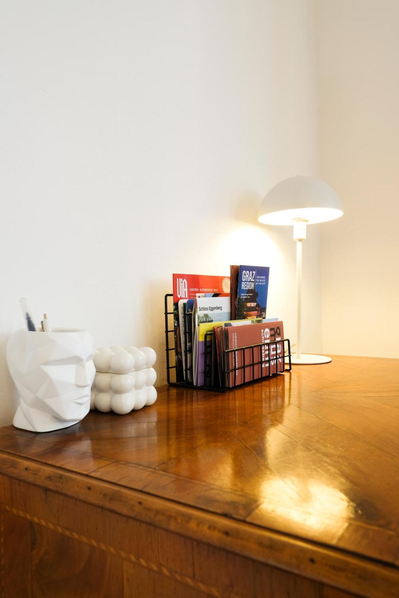 Stilvolles Apartment In Zentraler Lage - Free Parking Graz Exterior foto